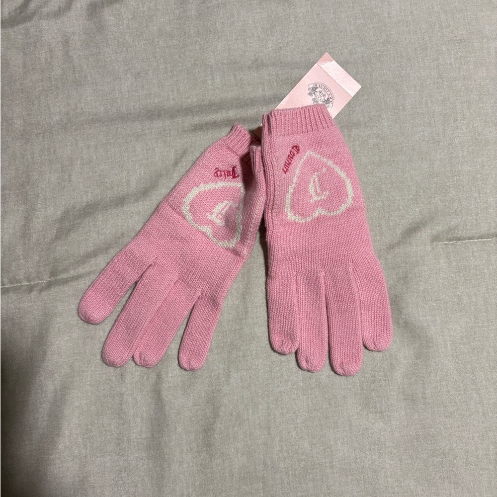 Juicy Couture Pink Heart Gloves womens